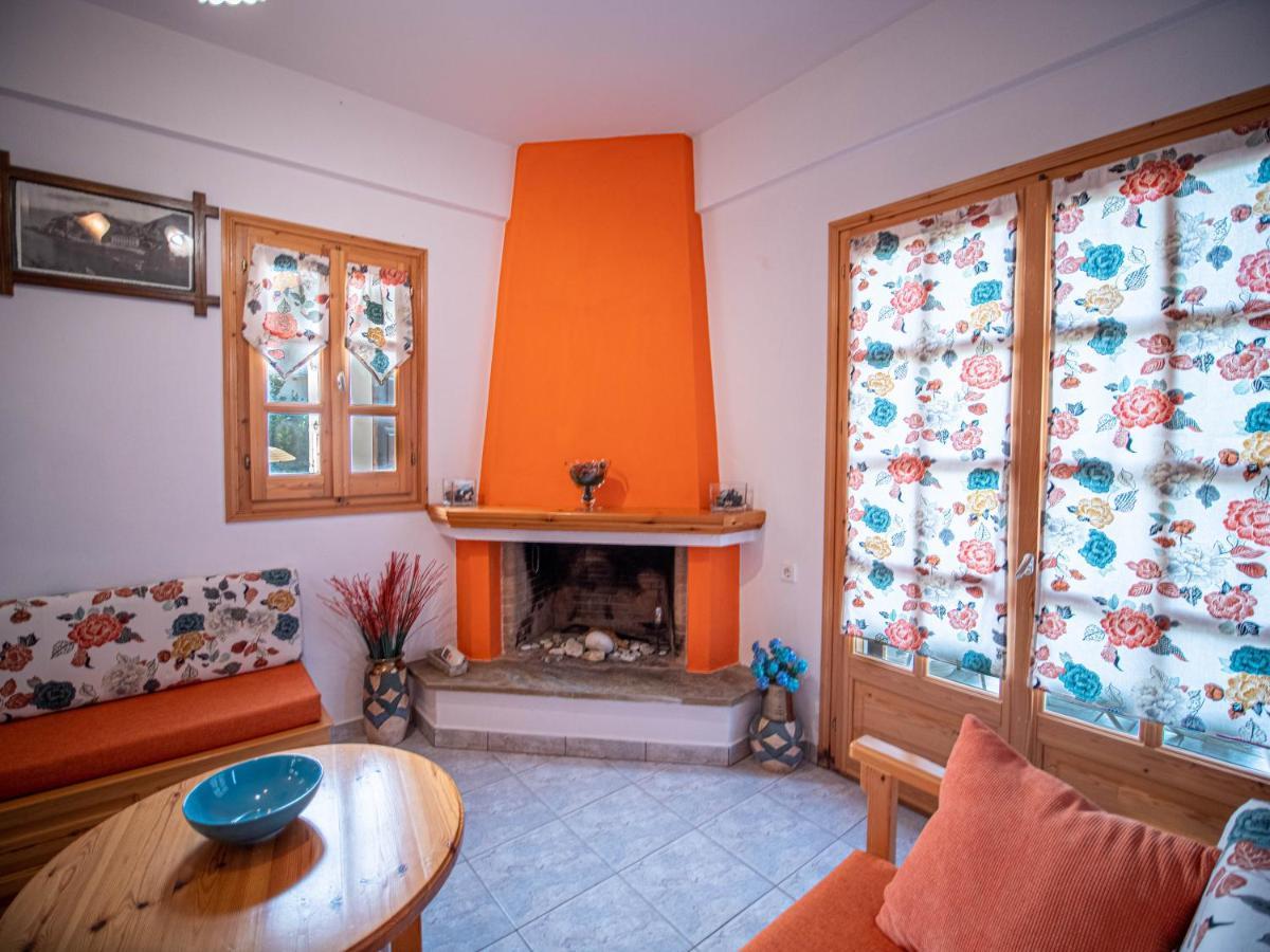 Orange House For Big Families In Damouchari - Delicious Houses Exterior photo