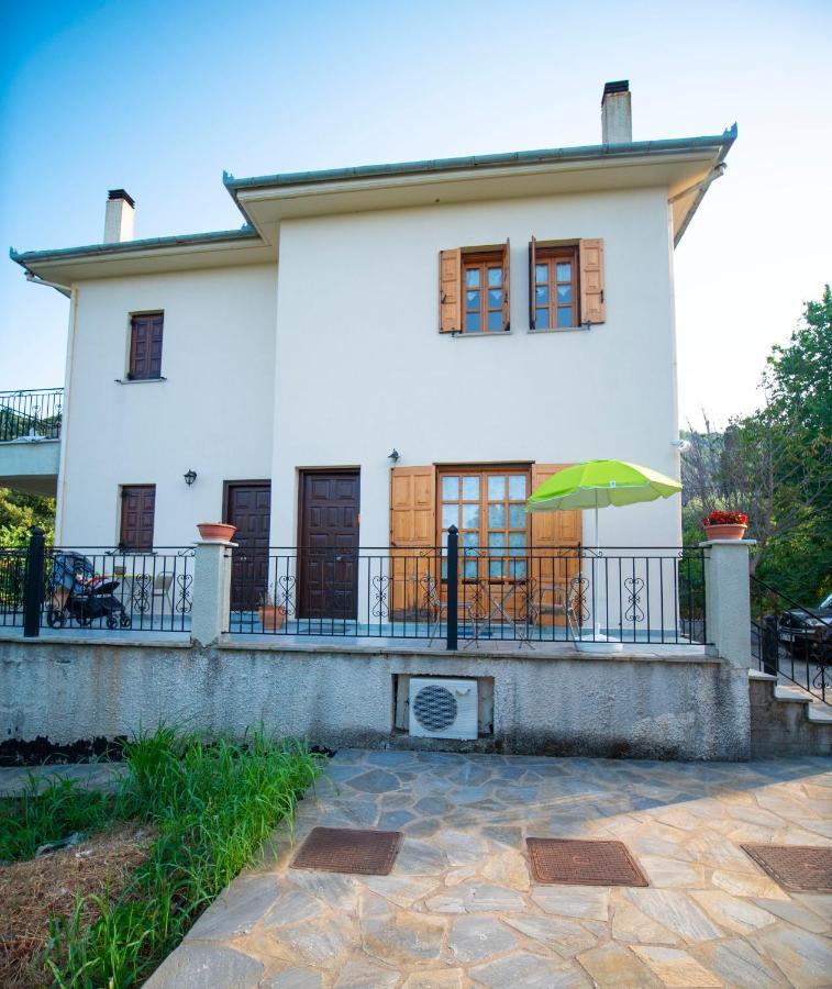 Orange House For Big Families In Damouchari - Delicious Houses Exterior photo