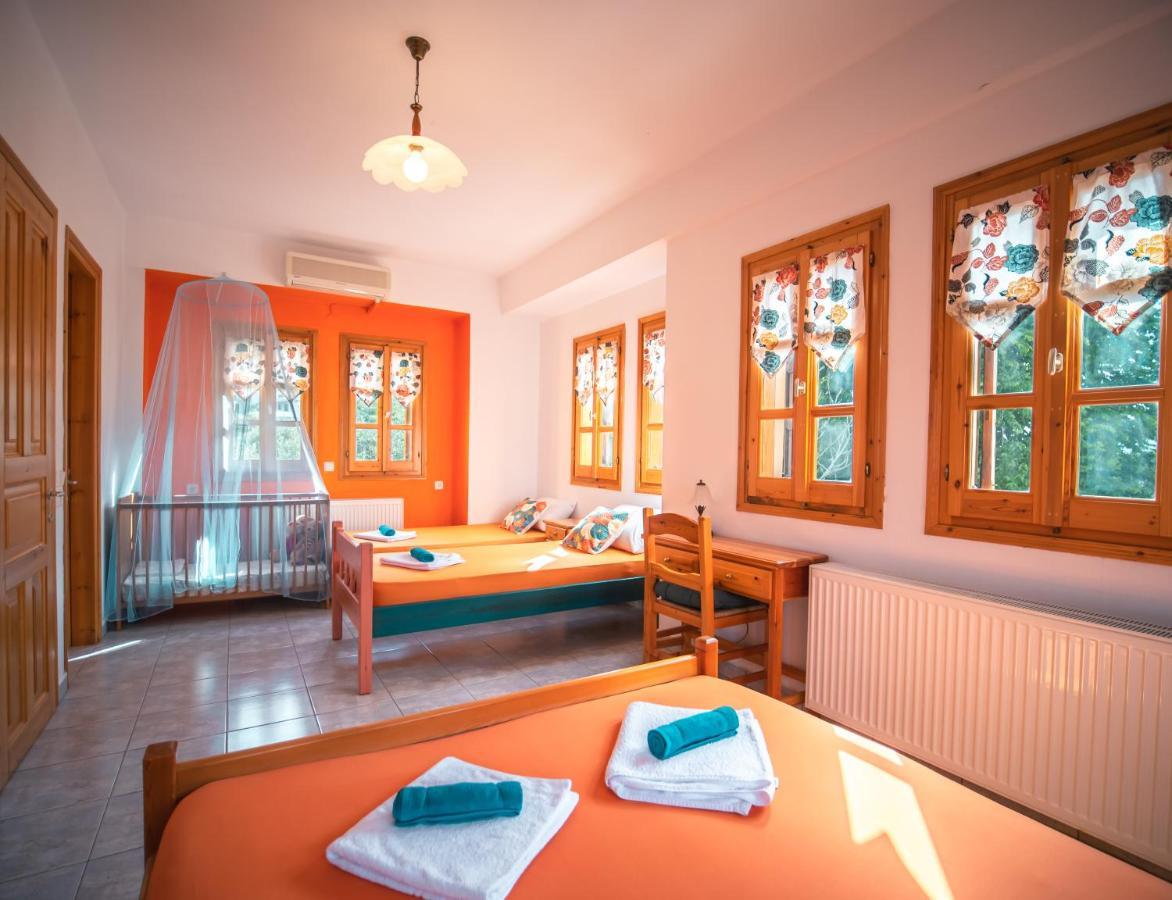Orange House For Big Families In Damouchari - Delicious Houses Exterior photo