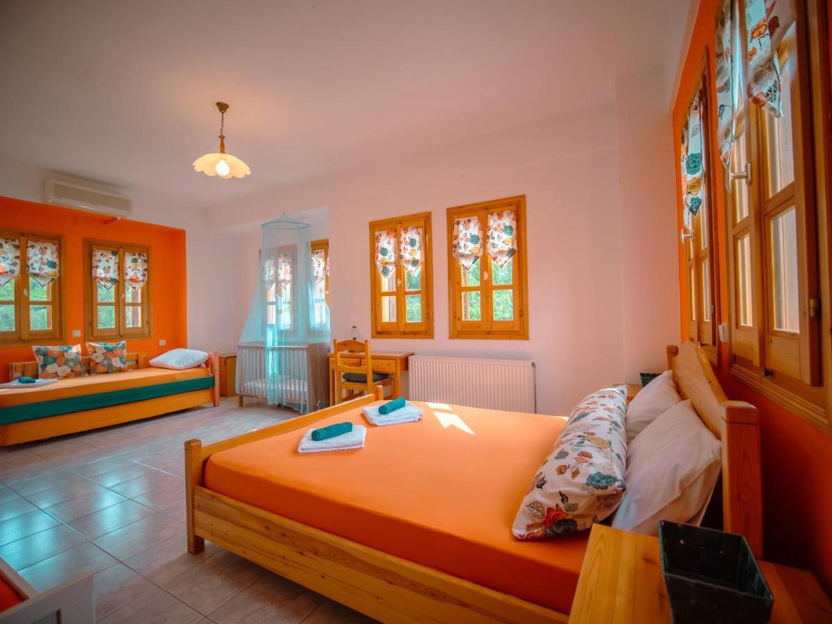 Orange House For Big Families In Damouchari - Delicious Houses Exterior photo
